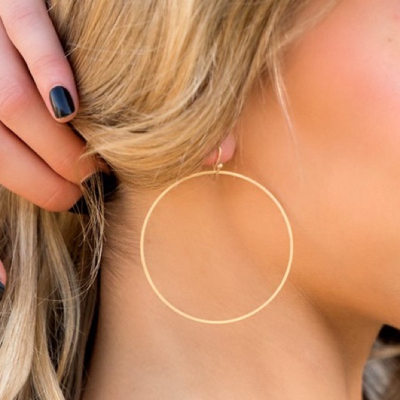 Jewelry - Gold Matte Hoop Earrings (7014)